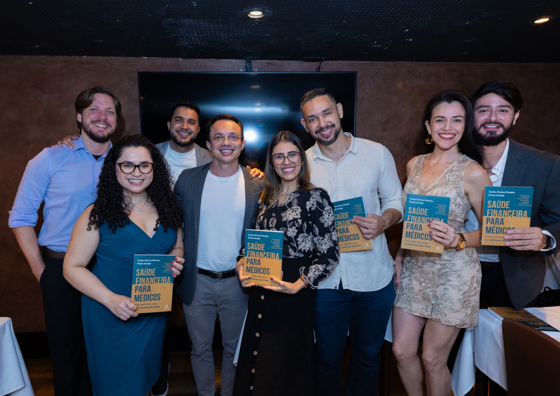 Médicos na coquetel de lançamento do livro Saúde Financeira para Médicos